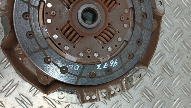 MAZDA Z60116410B Корзина сцепления в наличии Днепр