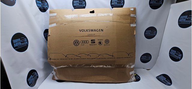 Капот двигателя Audi A4 B9