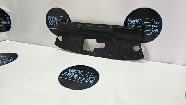 Накладка верхняя передней панели/суппорта радиатора KT4BR16613AA FORD