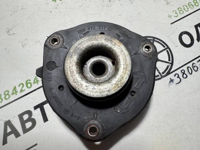 Опора передней стойки Volkswagen Passat B7