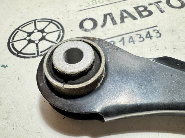Рычаг подвески задний левый 33326792543 BMW