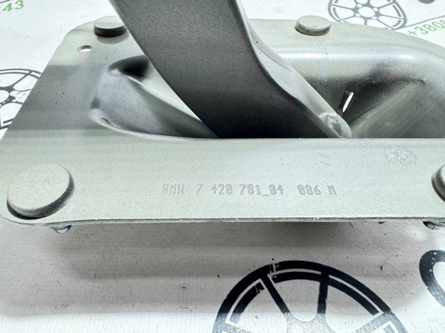 Шарнир крышки багажника 41007420783 BMW