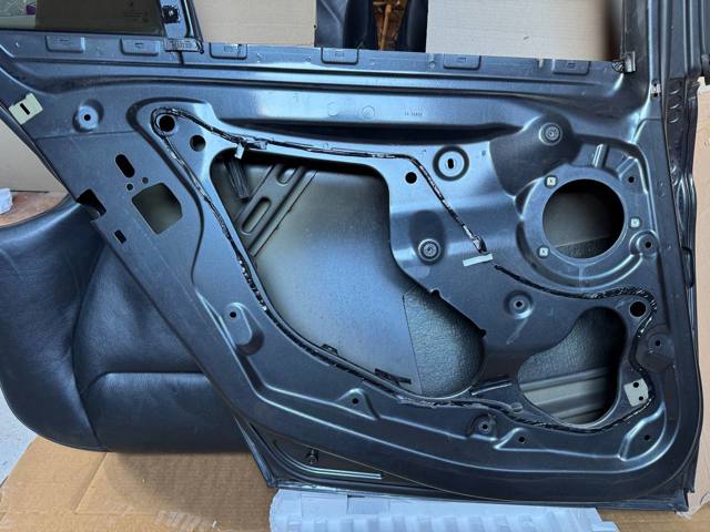 41009628761 BMW Дверь задняя левая купить в Ужгород
