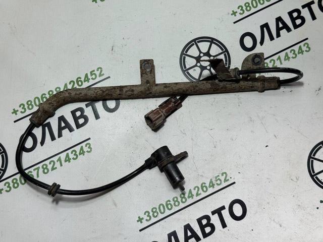 Датчик АБС (ABS) задний, левый 479013J310 NISSAN