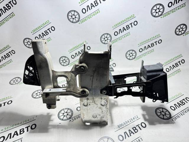 51117266192 BMW Кронштейн усилителя переднего бампера купить в Киев