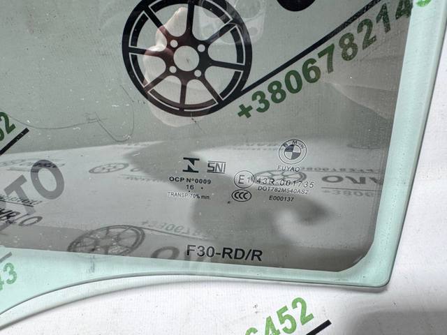 Стекло задней двери, правой 51357259820 BMW