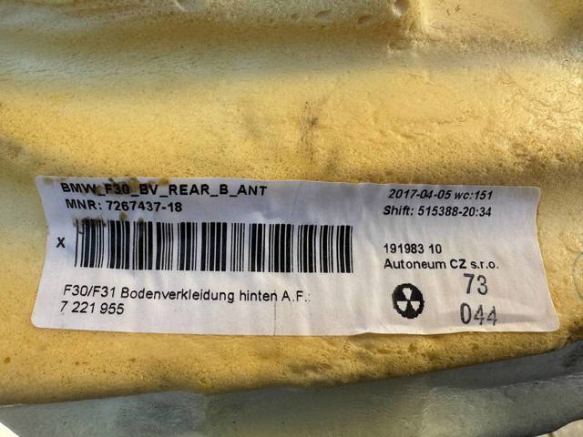 Покрытие напольное салона, заднее 51477267437 BMW