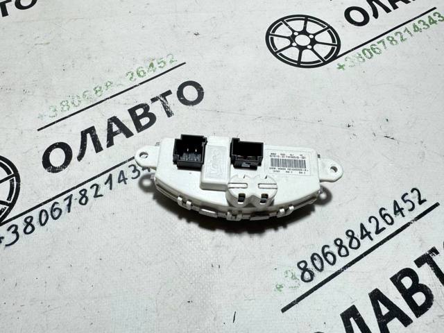 Регулятор оборотов вентилятора печки 64119276112 BMW