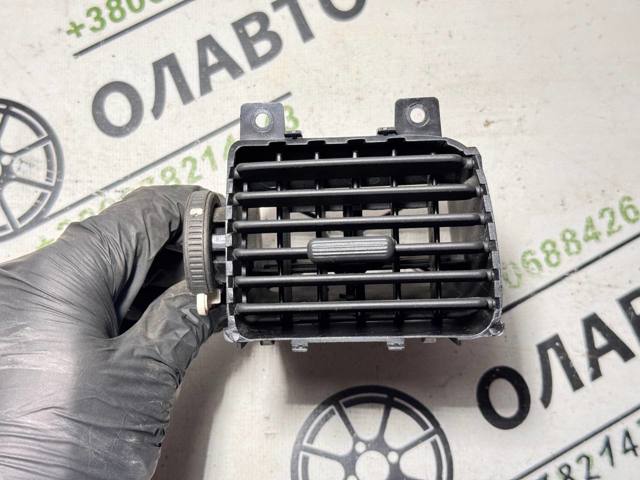 68751BM400 NISSAN Решетка вентиляции салона на "торпедо" купить в Днепр