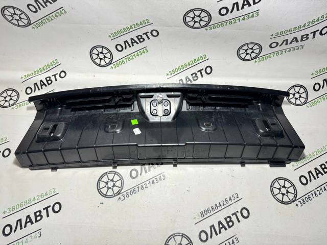 Облицовка задней панели багажника 7351650 BMW