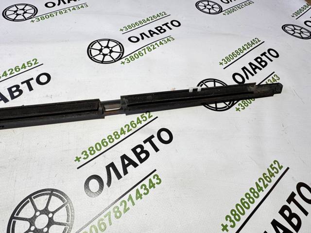 NISSAN 82820AV600 Молдинг опускного стекла двери задней правой в наличии Харьков
