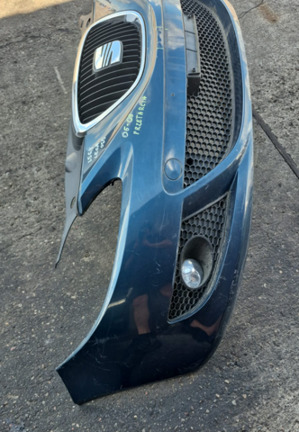 Бампер передний в сборе 1P0807217AA VAG