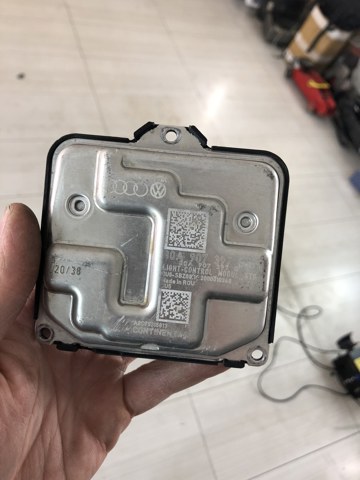 ЭБУ ксенона 80A907397B VAG