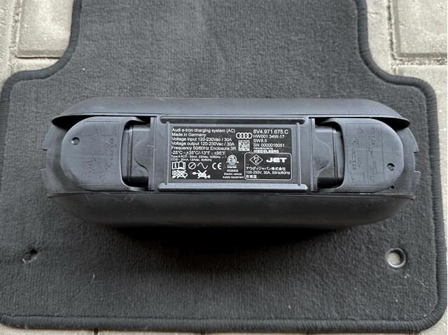 VAG 8V4971675C в наличии Украина