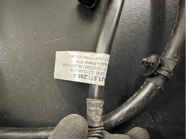 PORSCHE 9J1971286A в наличии Львов