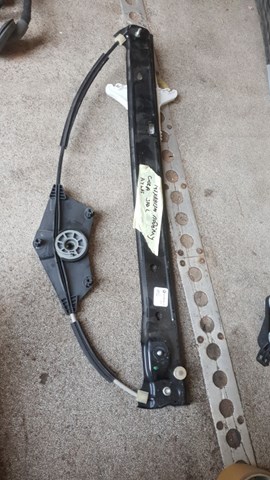 Стеклоподъемник левой задней двери 3CN839461A VAG