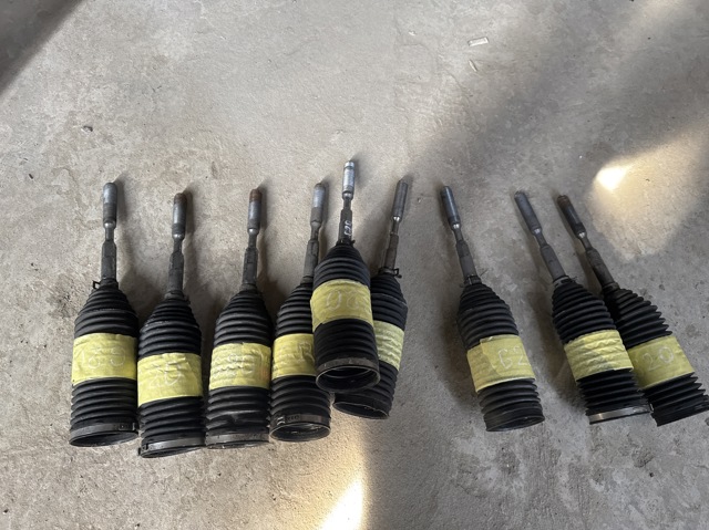 Тяга рулевая левая в сборе  32105A97054 BMW