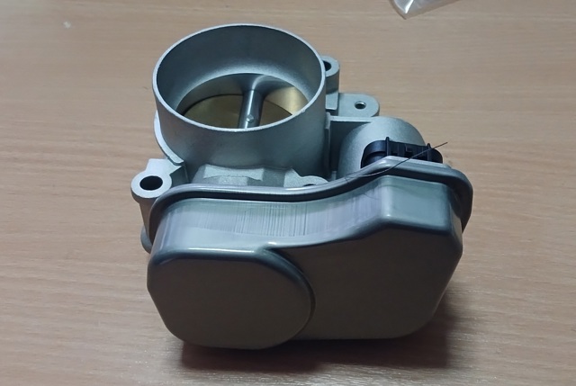 Дроссельная заслонка в сборе 5825227 GM