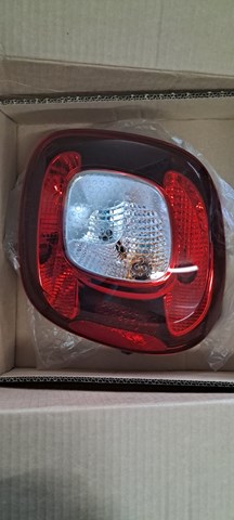 MERCEDES A4539063200 Фонарь задний правый в наличии Винница