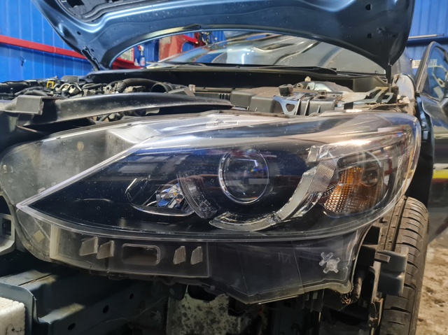 GMG951041E MAZDA Левая фара купить в Днепр