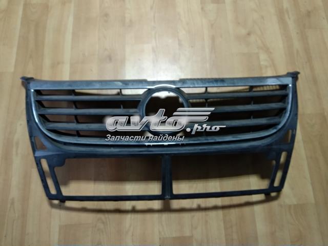 Решетка радиатора 1T0853651D VAG
