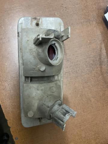 Фара заднего бампера, правый 2655032J0B NISSAN