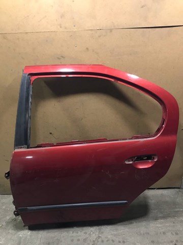 Дверь задняя, левая 821012J036 NISSAN