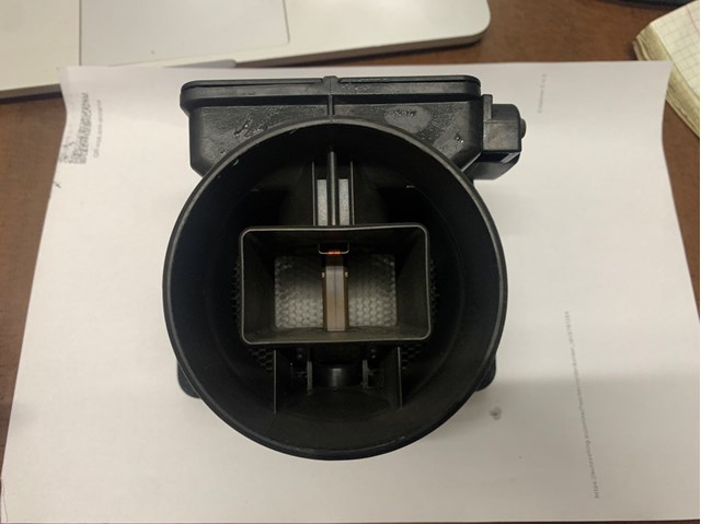 MITSUBISHI E5T08271 Датчик потока (расхода) воздуха, расходомер M.A.F. - (Mass Airflow) в наличии Павлоград