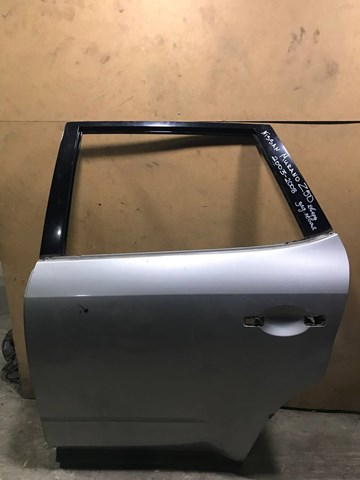 Задняя левая дверь H210ACB0MA NISSAN