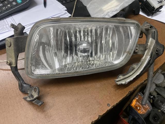 Левая противотуманная фара MR508189 MITSUBISHI