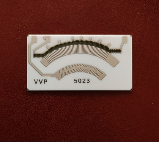 Датчик уровня топлива в баке, левый F50232 VVP