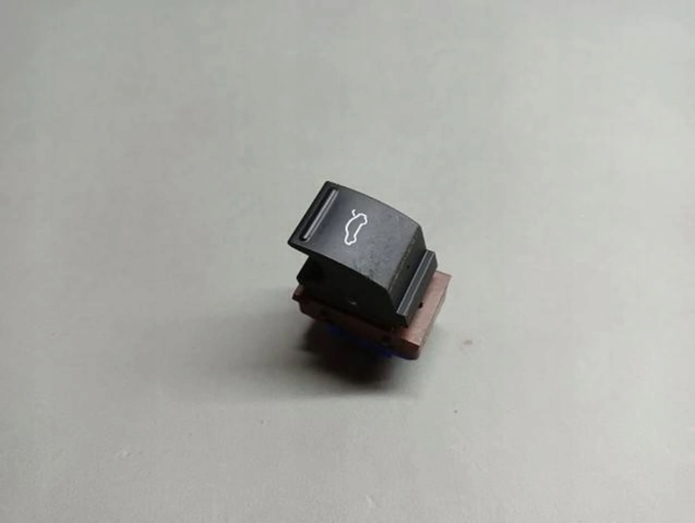 3AA959831 VAG купить в Ужгород