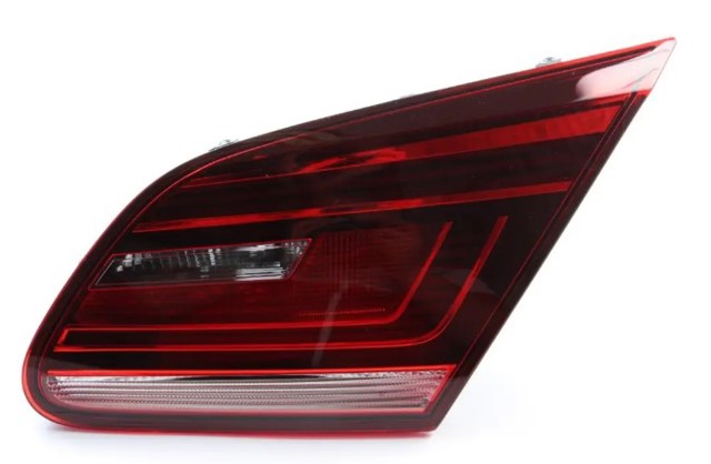 Стоп задний 3C8945308T VAG
