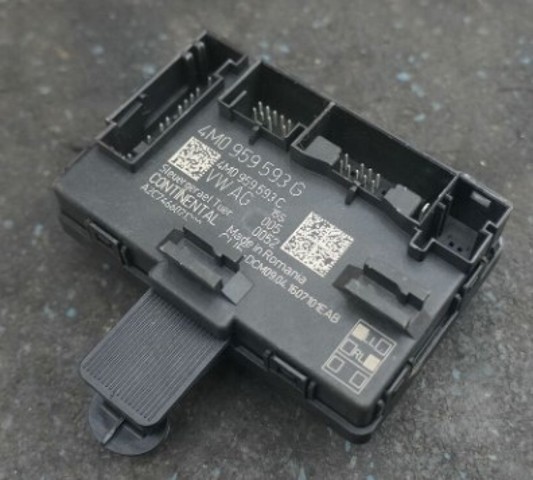 Блок комфорта передней двери 4M0959593G VAG