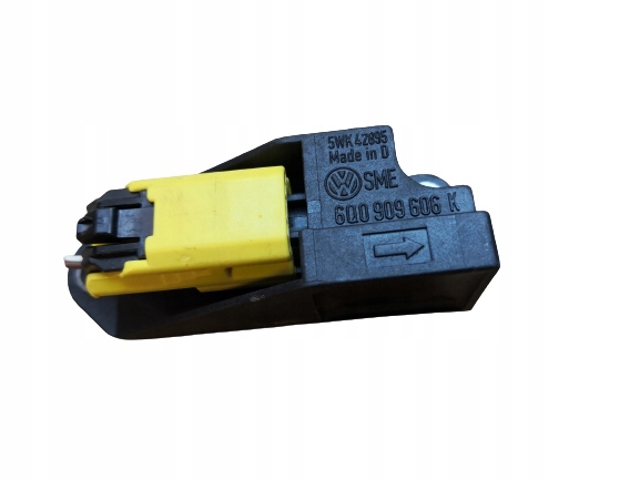VAG 6Q0909606K Датчик удара в наличии Сумы