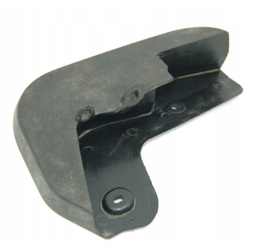 Комплект передних брызговиков 8R0075111B VAG