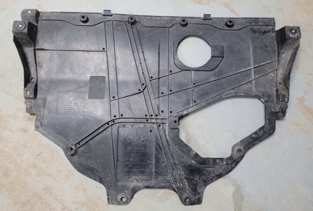 Защита картера двигателя TK4856110 MAZDA