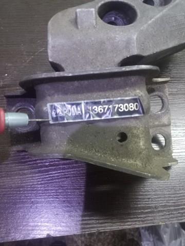 112107874R Правая подушка двигателя купить Полтава