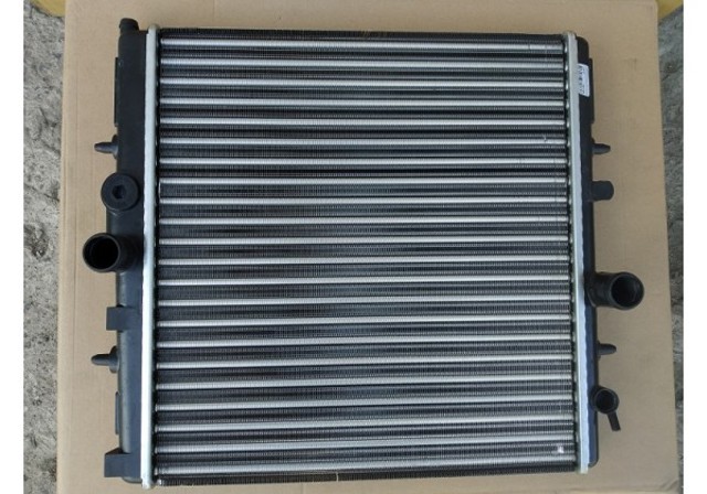 POLCAR 572308A1 Радиатор охлаждения двигателя в наличии Харьков