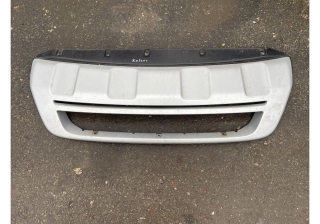 Нижняя юбка переднего бампера 7711423553 RENAULT