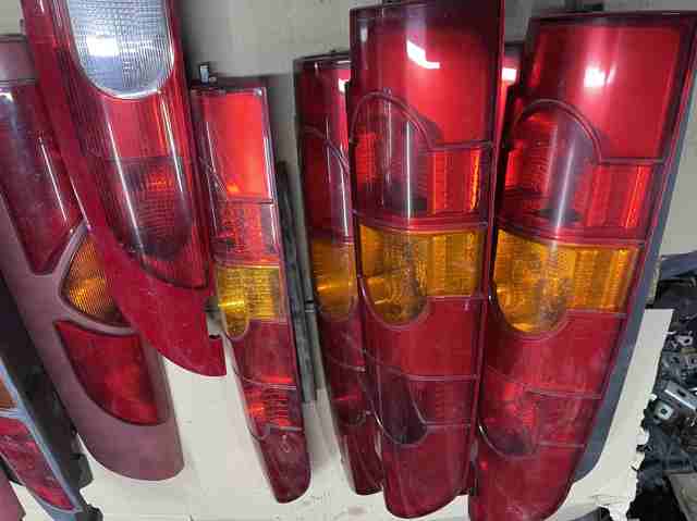 Фонарь задний правый Renault Kangoo I