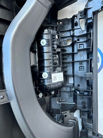 VAG 3CM857003JDB Торпедо в наличии Чернигов