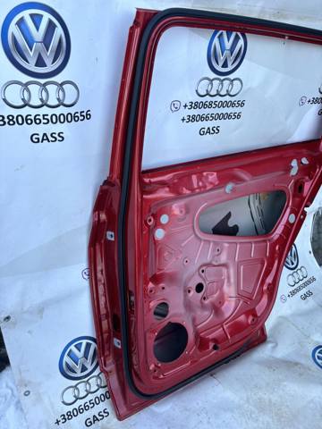 VAG 5NN833056C Дверь задняя правая в наличии Чернигов