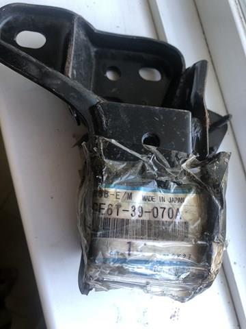 GE6T39070A Левая подушка двигателя купить Николаев