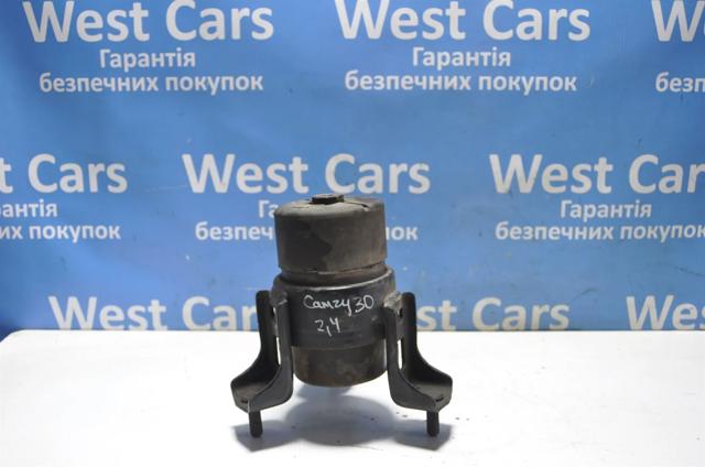 Подушка двигателя передняя 123610H030 TOYOTA