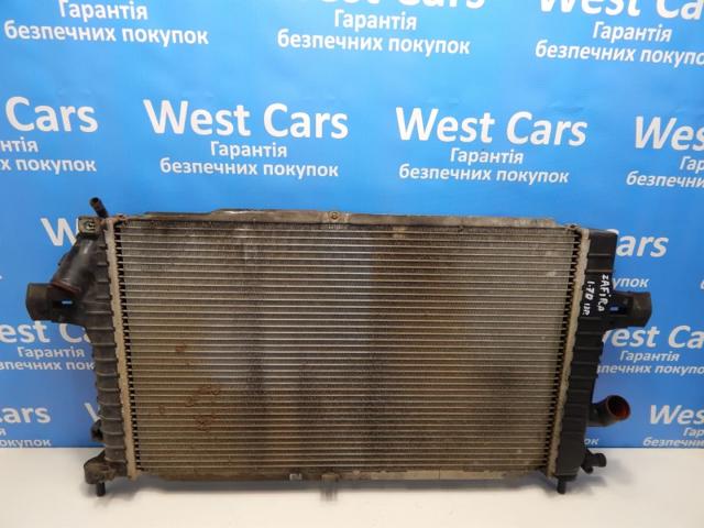 Радиатор охлаждения Opel Astra H