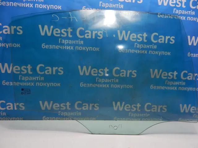 Стекло заднее правое 5161392 OPEL