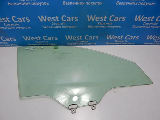 Стекло передней двери, правой 61011FG000 SUBARU