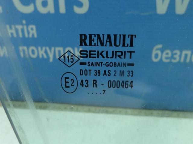 RENAULT 7700828303 Стекло двери передней правой в наличии Ирпень