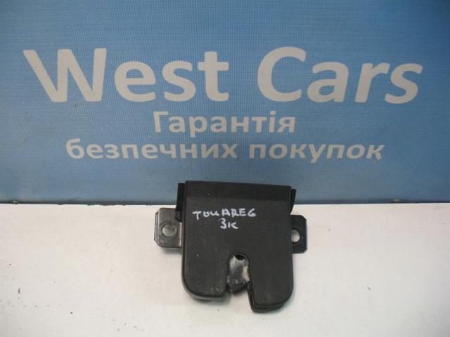 Замок кришки багажника-7l6827505 можливість встановлення на власному сто в місті луцьк 7L6827505